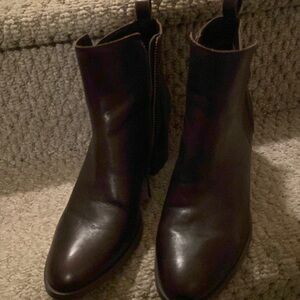 Ralph Lauren Dark Brown Leather Ankle Boot Size 9.5